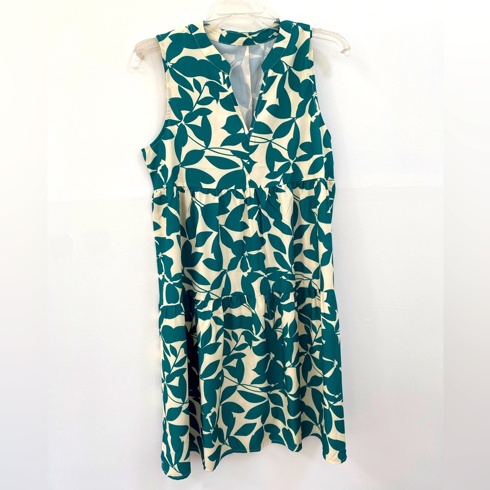 NWOT Shein floral dress, size small